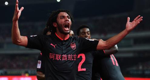 النني خارج مباراة أرسنال وأتليتكو مدريد الودية